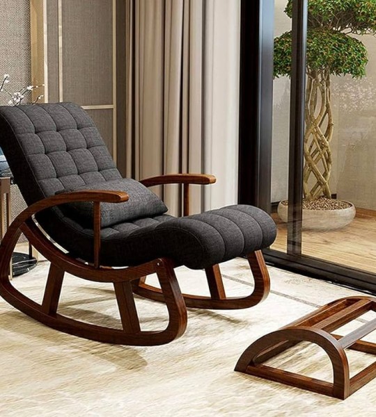 EASY CHAIR