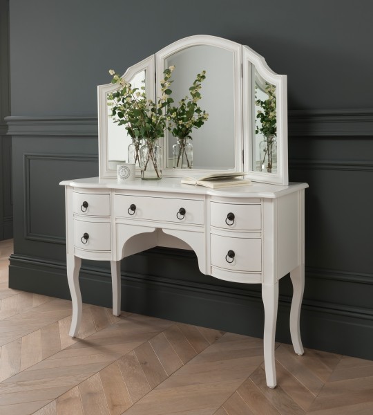 DRESSING TABLE