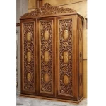 WOODEN ALMIRAH